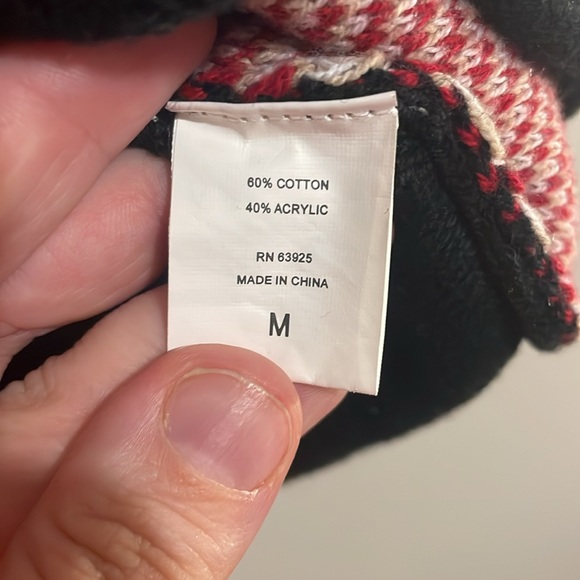 Ugly-chic Christmas sweater - Picture 3 of 3